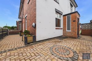 Photo 33- click for photo gallery